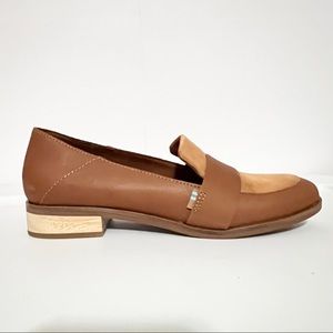 TOMS size 7 vegan leather/ suede brown loafers